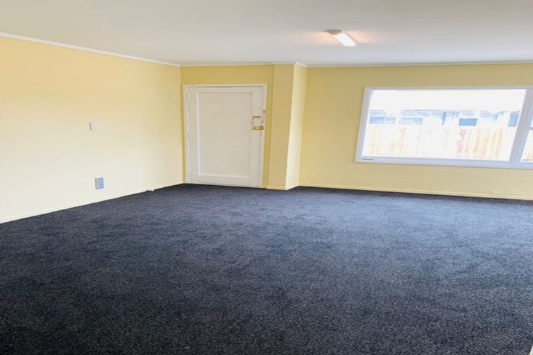 Photo of property in 1/275 Kirkbride Road, Mangere, Auckland, 2022