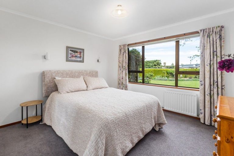 Photo of property in 71 Lynch Road, Levels, Timaru, 7973