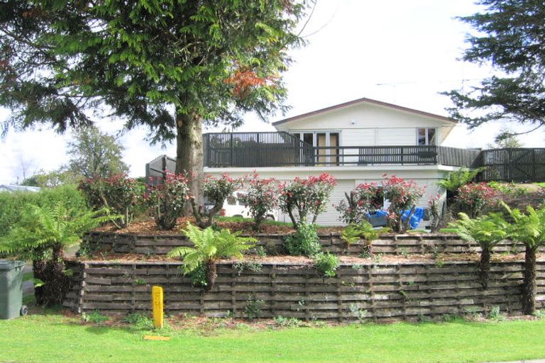 Photo of property in 10 Devon Place, Tokoroa, 3420