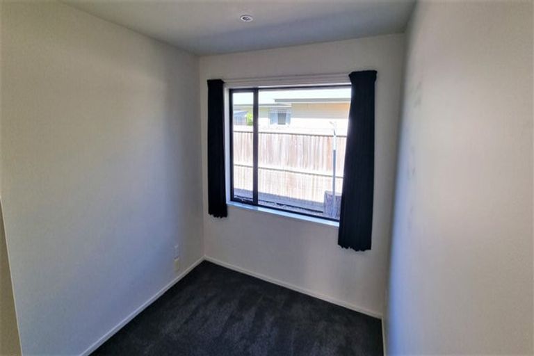 Photo of property in 10 Keats Place, Rolleston, 7614