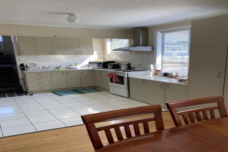 Photo of property in 4112 Great North Road, Glen Eden, Auckland, 0602