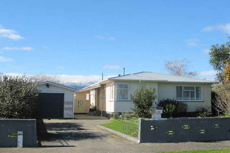 Photo of property in 10 Freyberg Street, Levin, 5510