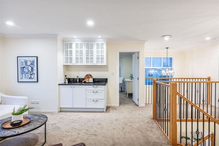 Photo of property in 36 Headland Drive, Long Bay, Auckland, 0630