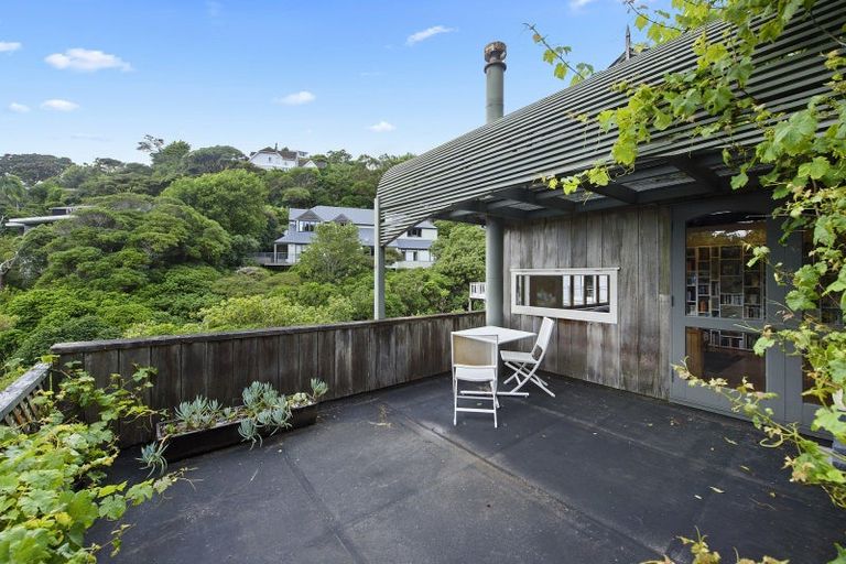 Photo of property in 16 Mairangi Road, Wadestown, Wellington, 6012