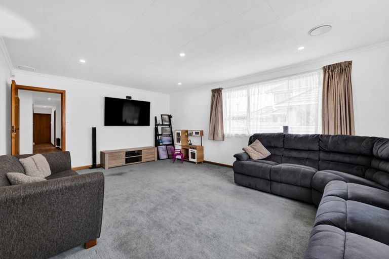 Photo of property in 180 Waihi Road, Hawera, 4610