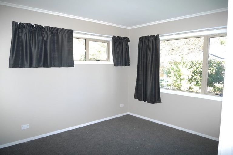 Photo of property in 11 Kebbell Drive, Waikanae, 5391