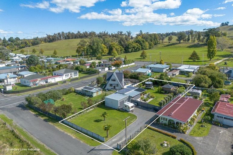 Photo of property in 34 Watts Street, Waipawa, 4210