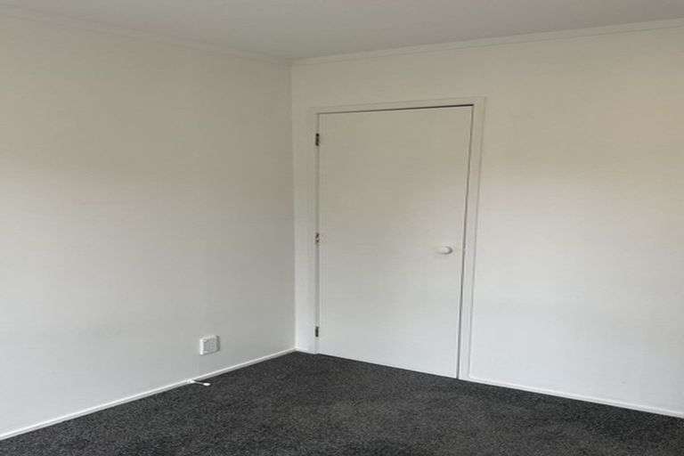 Photo of property in 1/5 Merriefield Avenue, Forrest Hill, Auckland, 0620