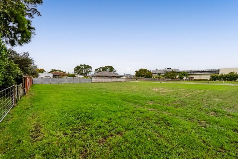 Photo of property in 6 Kopiri Place, Spotswood, 4310