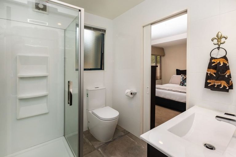 Photo of property in 105b Holly Road, St Albans, Christchurch, 8014