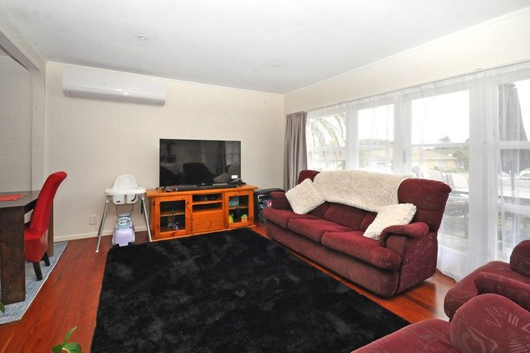 Photo of property in 29 Kayes Road, Pukekohe, 2120