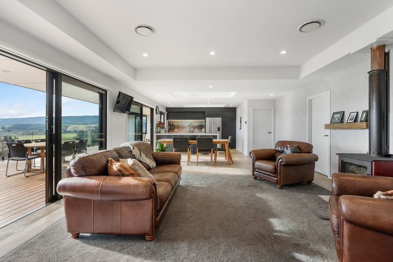 Photo of property in 15 Pomerania Way, Mosgiel, 9024