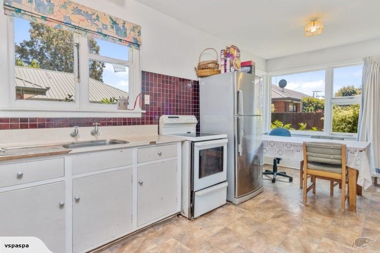 Photo of property in 4 Masham Road, Broomfield, Christchurch, 8042