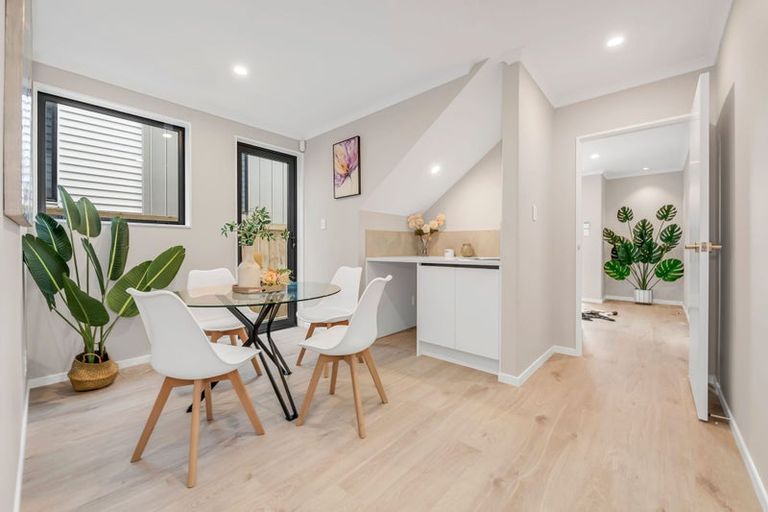 Photo of property in 23 Bremner Ridge Street, Flat Bush, 2019