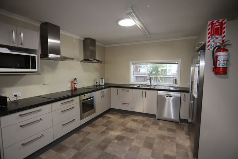 Photo of property in 126 Waimairi Road, Ilam, Christchurch, 8041