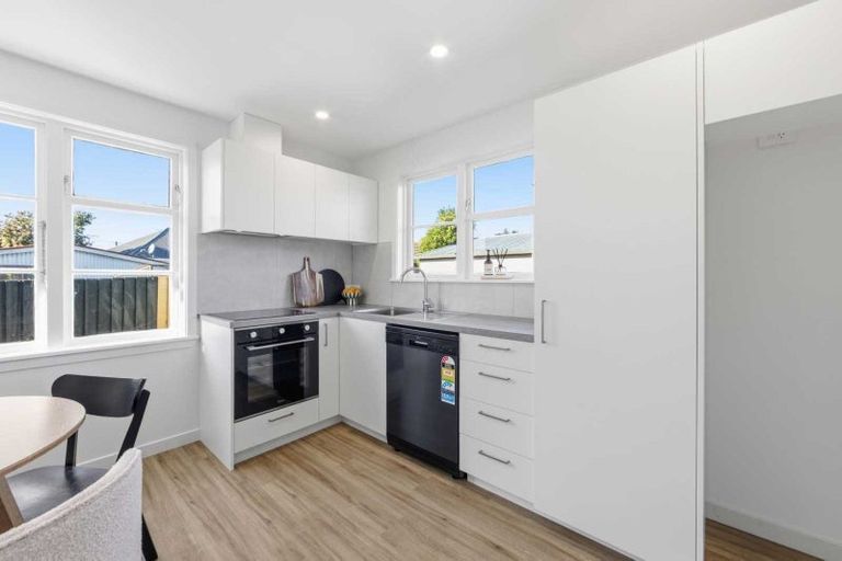 Photo of property in 3 Allison Place, Shirley, Christchurch, 8013