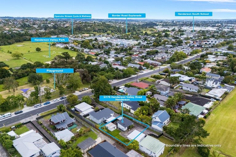 Photo of property in 3/176 Henderson Valley Road, Henderson, Auckland, 0612
