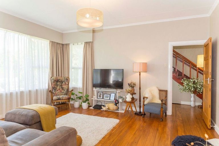 Photo of property in 51 Cole Street, Dannevirke, 4930