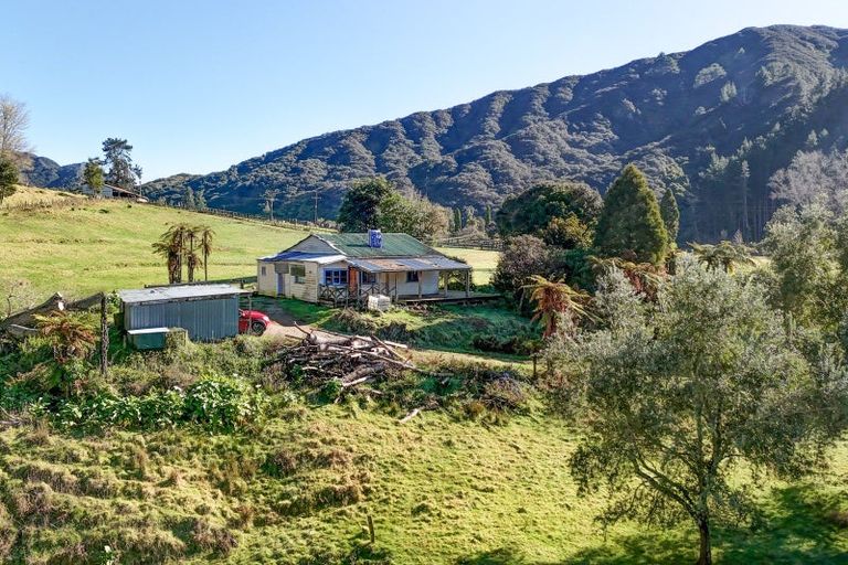 Photo of property in 217 Taumatatahi Road, Ngamatapouri, Wanganui, 4588