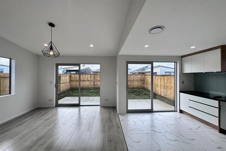 Photo of property in 10 Heihei Street, Papakura, 2110