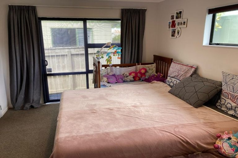 Photo of property in 5b Kilkenny Grove, Wainuiomata, Lower Hutt, 5014