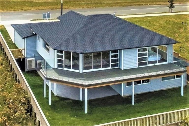 Photo of property in 2b Scott Road, Hobsonville, Auckland, 0618