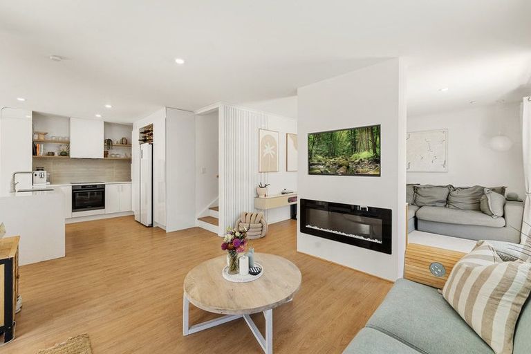 Photo of property in 34b Simpson Road, Papamoa Beach, Papamoa, 3118
