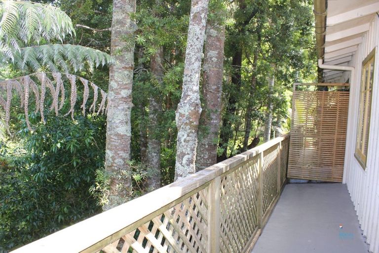 Photo of property in 233 Konini Road, Titirangi, Auckland, 0604