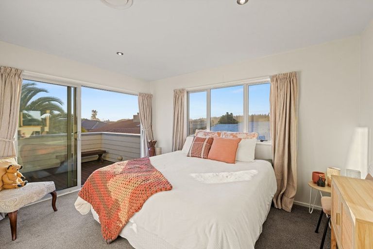 Photo of property in 12 Sandalwood Place, Waimairi Beach, Christchurch, 8083