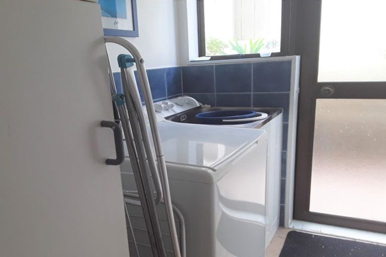 Photo of property in 1/40 Rothesay Bay Road, Rothesay Bay, Auckland, 0630