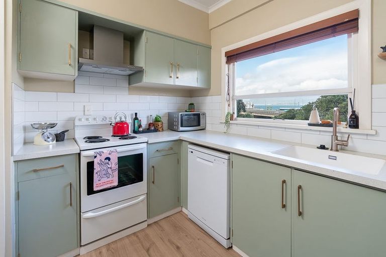 Photo of property in 7u3 Stowe Hill, Thorndon, Wellington, 6011