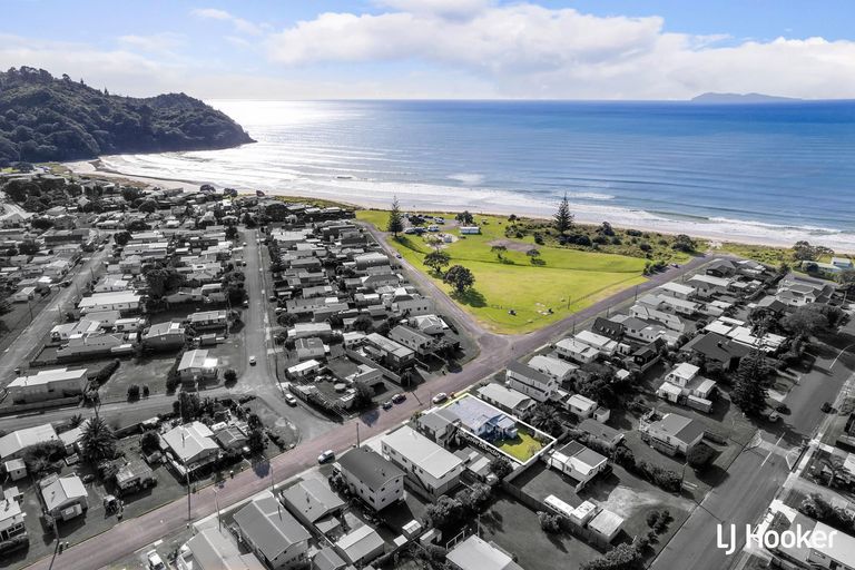 Photo of property in 25 Brighton Road, Waihi Beach, 3611