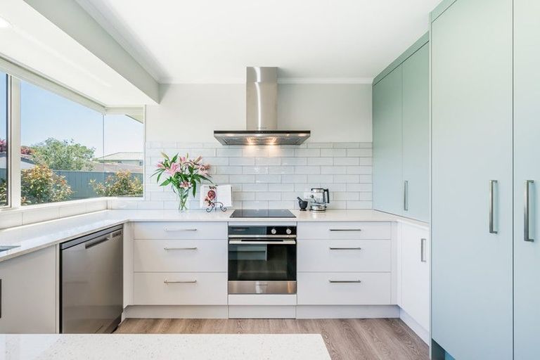 Photo of property in 5a Nathan Avenue, Paraparaumu Beach, Paraparaumu, 5032