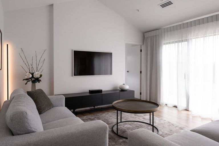 Photo of property in 25 Isobel Hodgson Drive, Cambridge, 3434