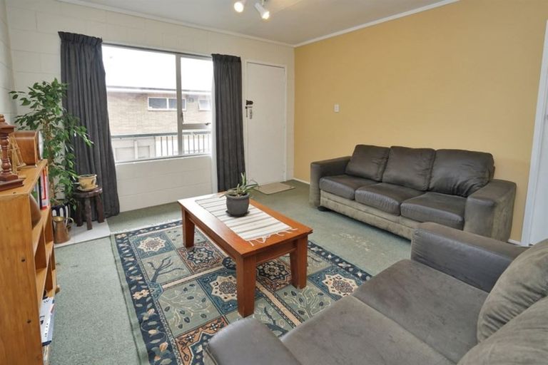 Photo of property in 122u4 Firth Street, Hamilton East, Hamilton, 3216