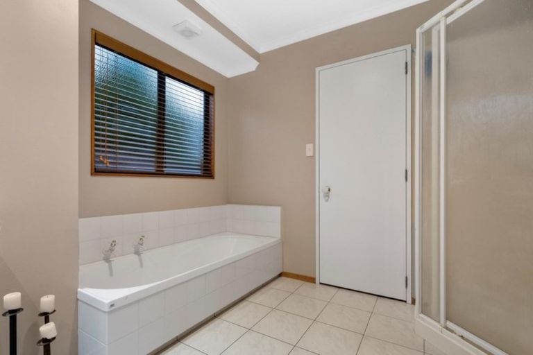 Photo of property in 128 Carlton Street, Bellevue, Tauranga, 3110