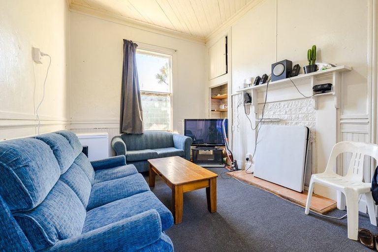 Photo of property in 165 Forth Street, North Dunedin, Dunedin, 9016