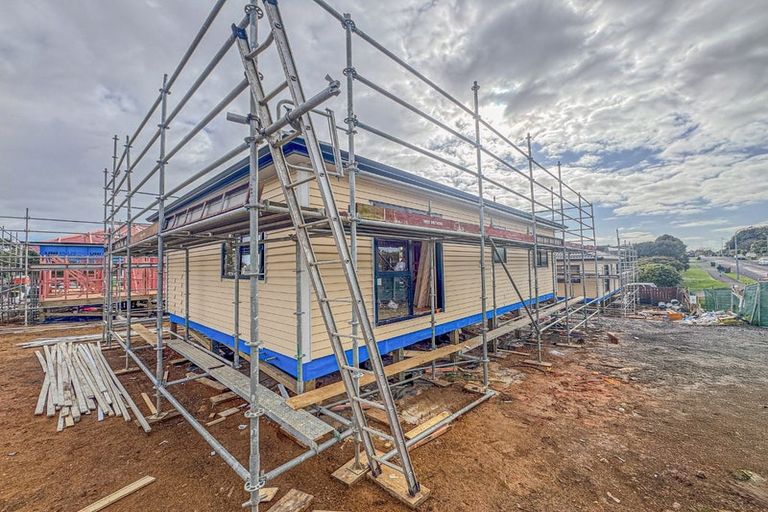 Photo of property in 3/25 Mcleod Road, Weymouth, Auckland, 2103