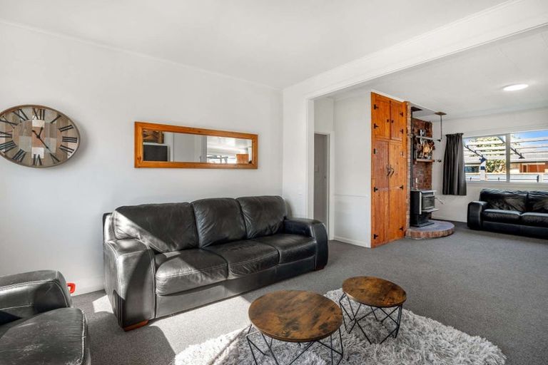 Photo of property in 42 Thomson Street, Tinwald, Ashburton, 7700