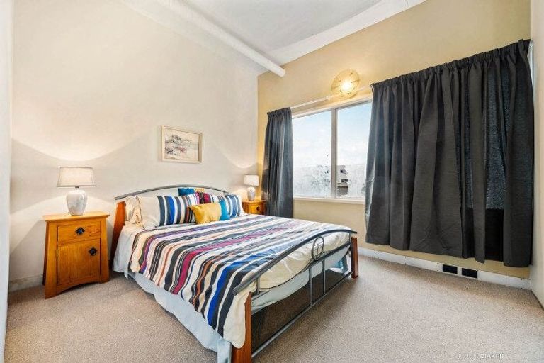 Photo of property in Qba Apartments, 2u/51 Webb Street, Mount Cook, Wellington, 6011