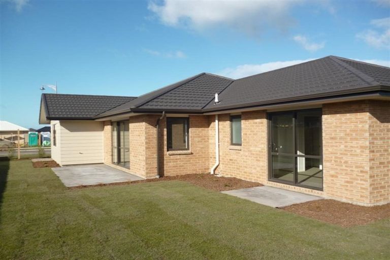 Photo of property in 5 Foxton Drive, Kaiapoi, 7630