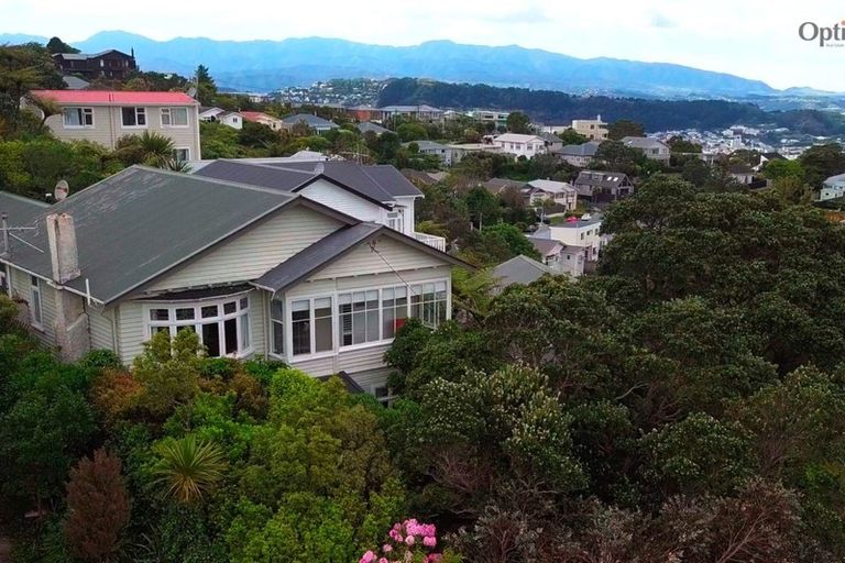 Photo of property in 60 Pembroke Road, Northland, Wellington, 6012