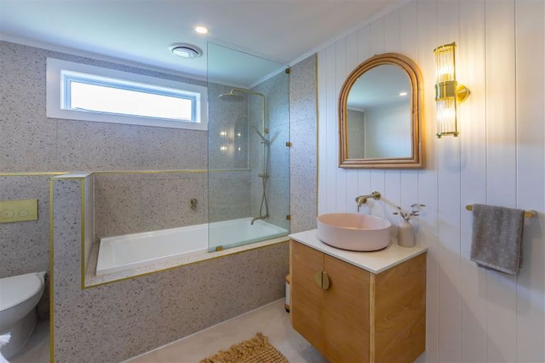 Photo of property in 35 Dampier Street, Woolston, Christchurch, 8023