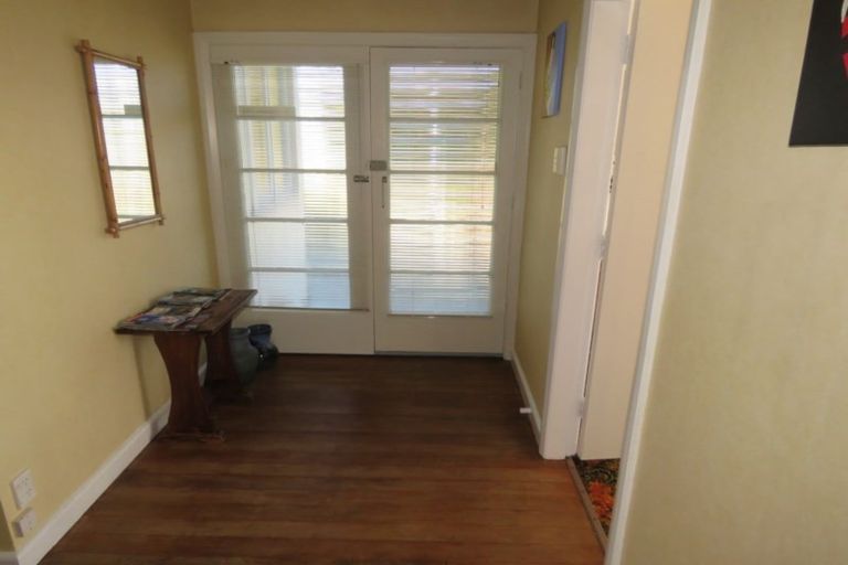 Photo of property in 6 Cavell Street, Reefton, 7830