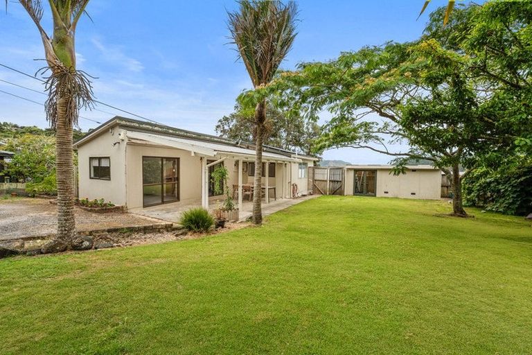 Photo of property in 3 Foster Avenue, Huia, Auckland, 0604