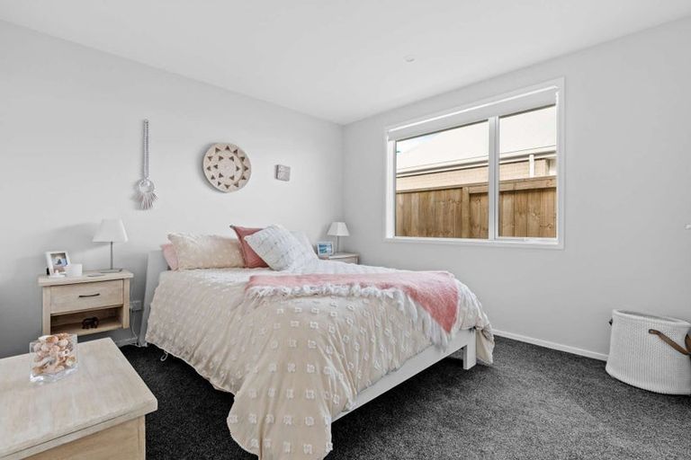 Photo of property in 5 Serrata Close, Papamoa Beach, Papamoa, 3118