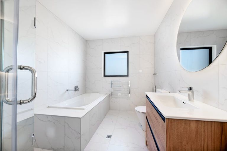 Photo of property in 4/67 Kervil Avenue, Te Atatu Peninsula, Auckland, 0610