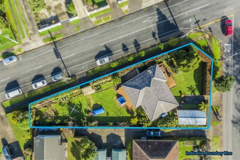 Photo of property in 2 Orakau Road, Mangere East, Auckland, 2024