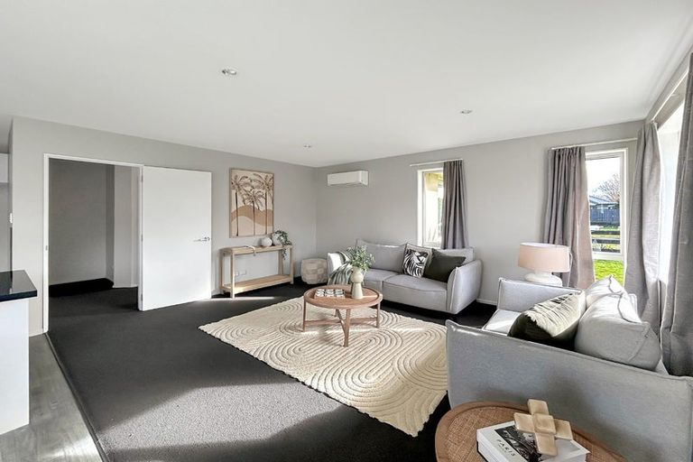 Photo of property in 8 Marble Court, Rolleston, 7614