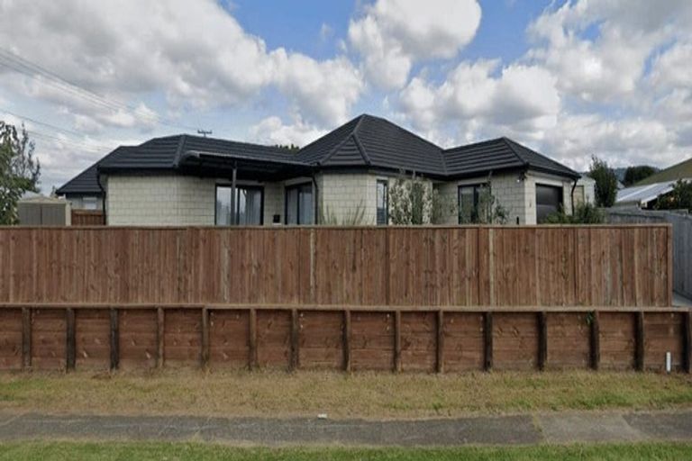 Photo of property in 2a Donovan Street, Te Puke, 3119